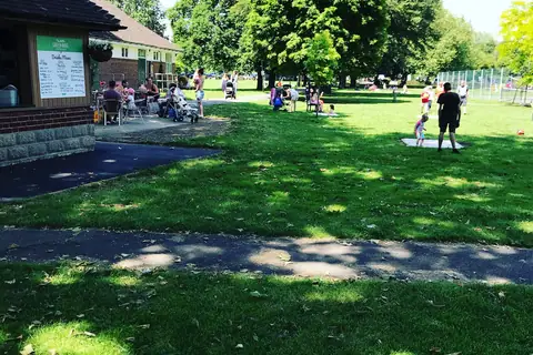 The Little Green Boat Company - Staines Cafe photo 1